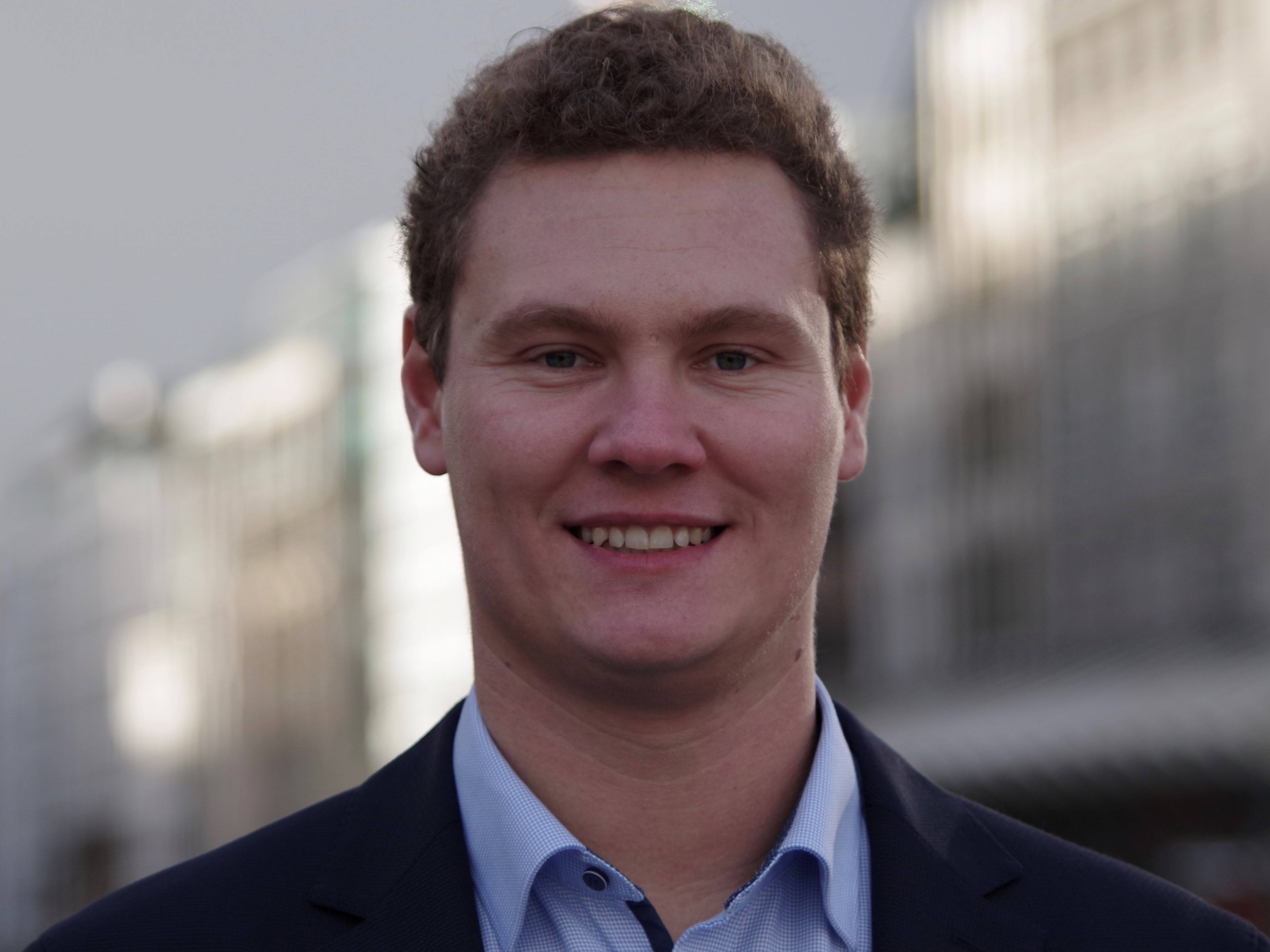 Porträt Felix Ollech, Gründer und CEO von NAECO blue